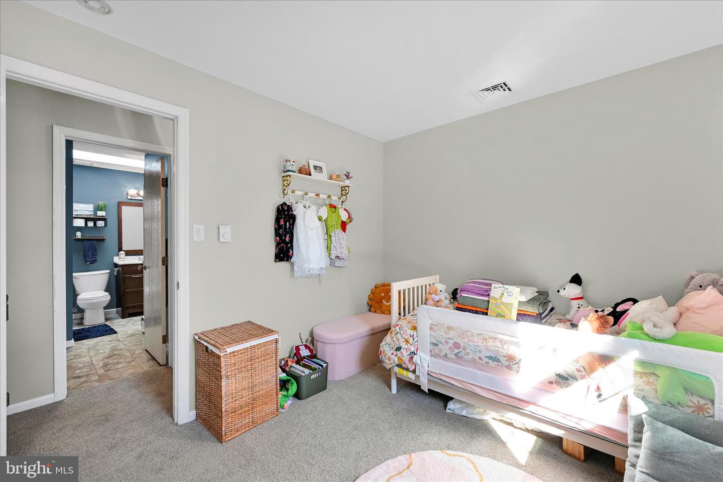 240 Birchwood Lane photo 23