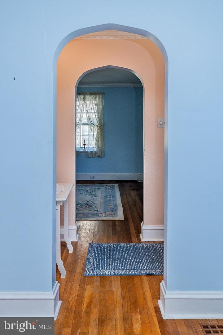 120 W Third Avenue photo 11