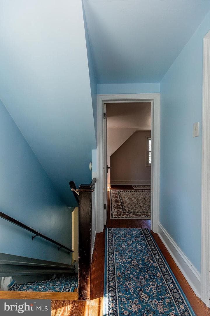 120 W Third Avenue photo 42