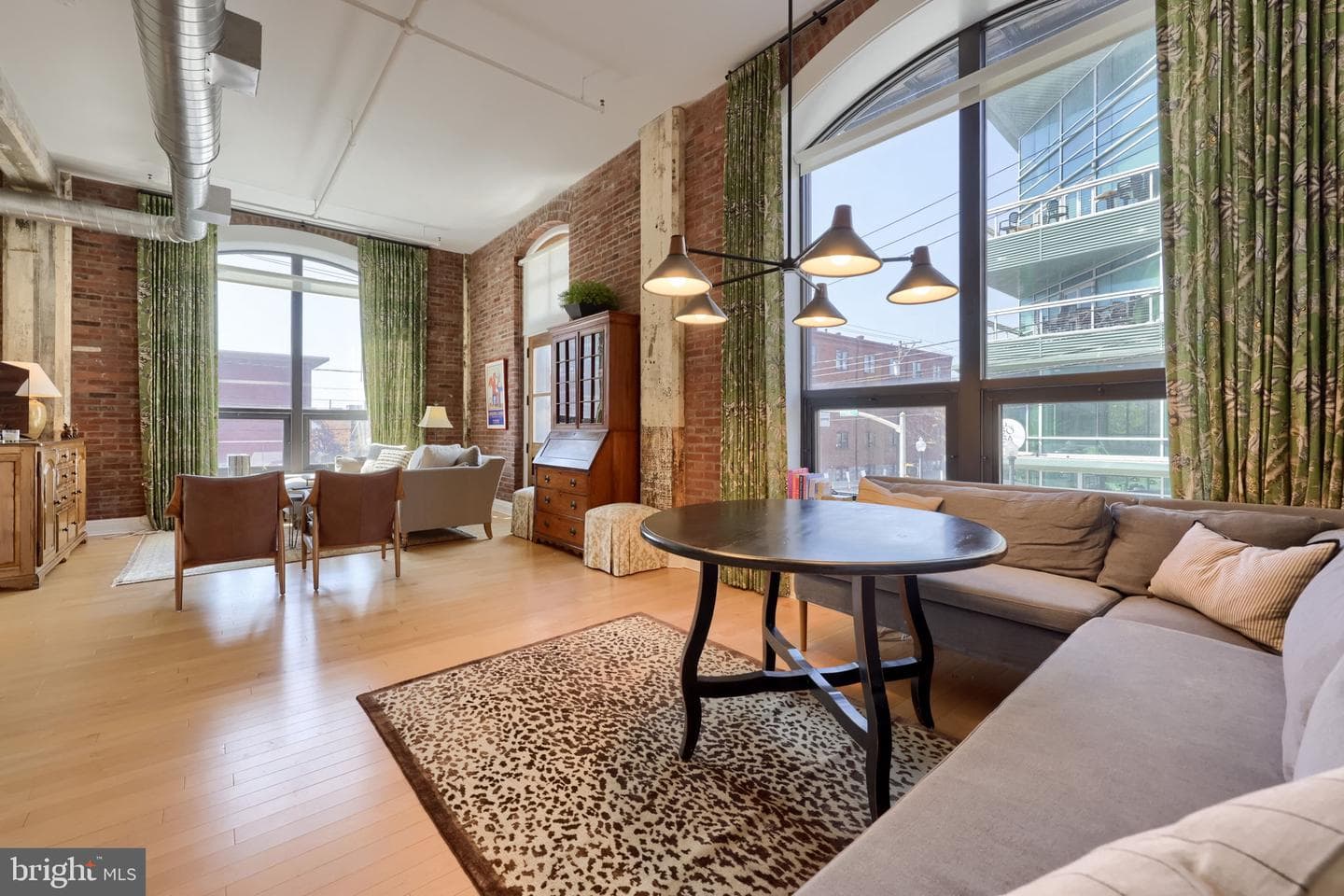 41 W Lemon Street #210 photo 10