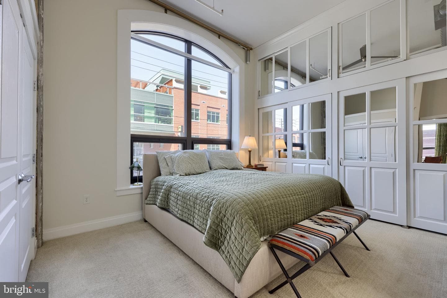 41 W Lemon Street #210 photo 18