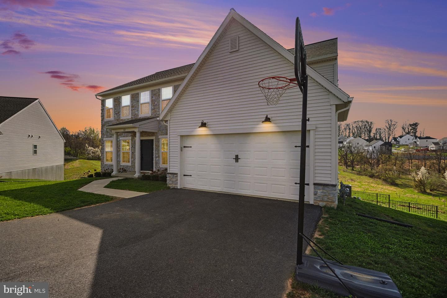 22 Walton Hill Circle photo 3