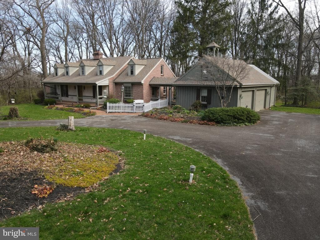 827 Hornig Road photo 119