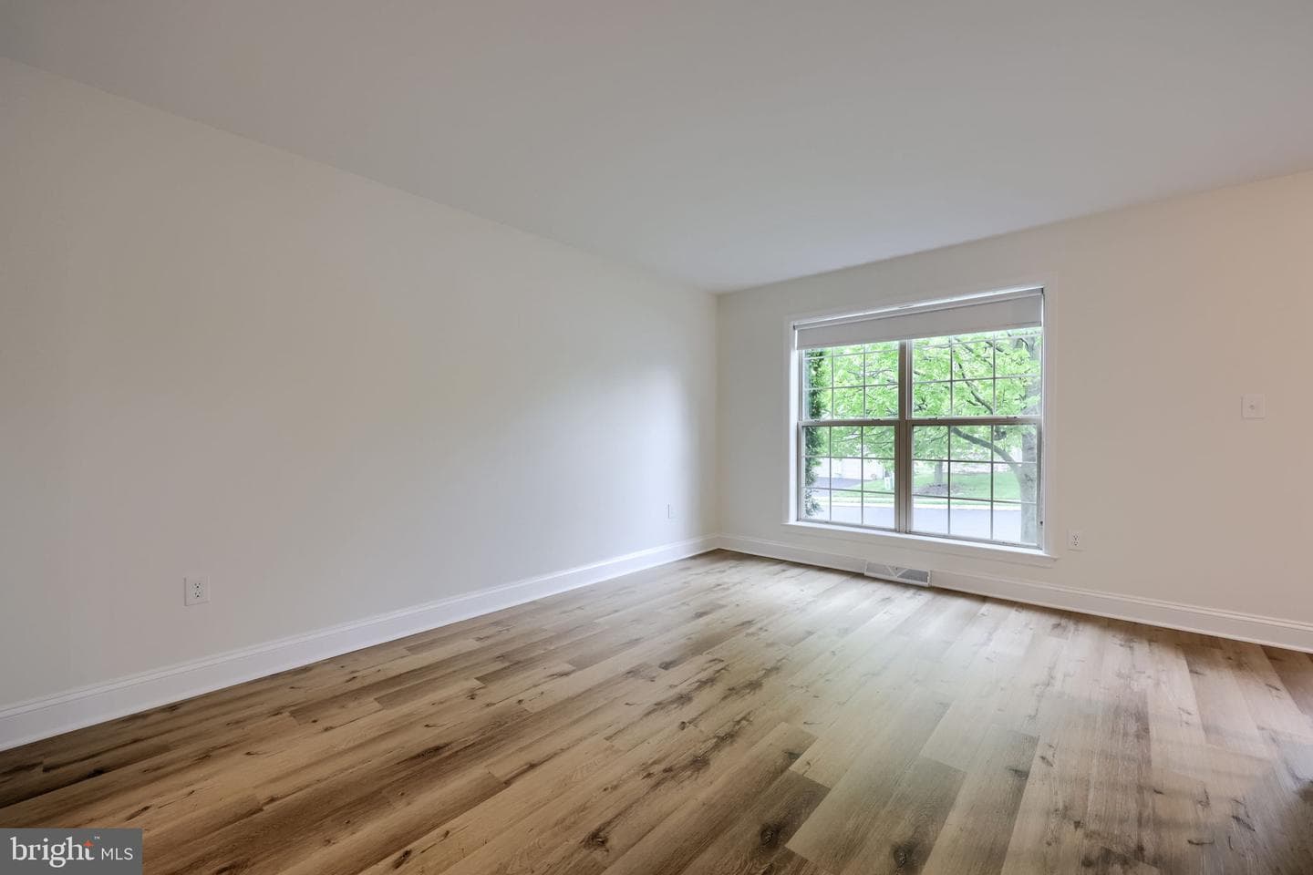6369 Bayberry Avenue photo 4