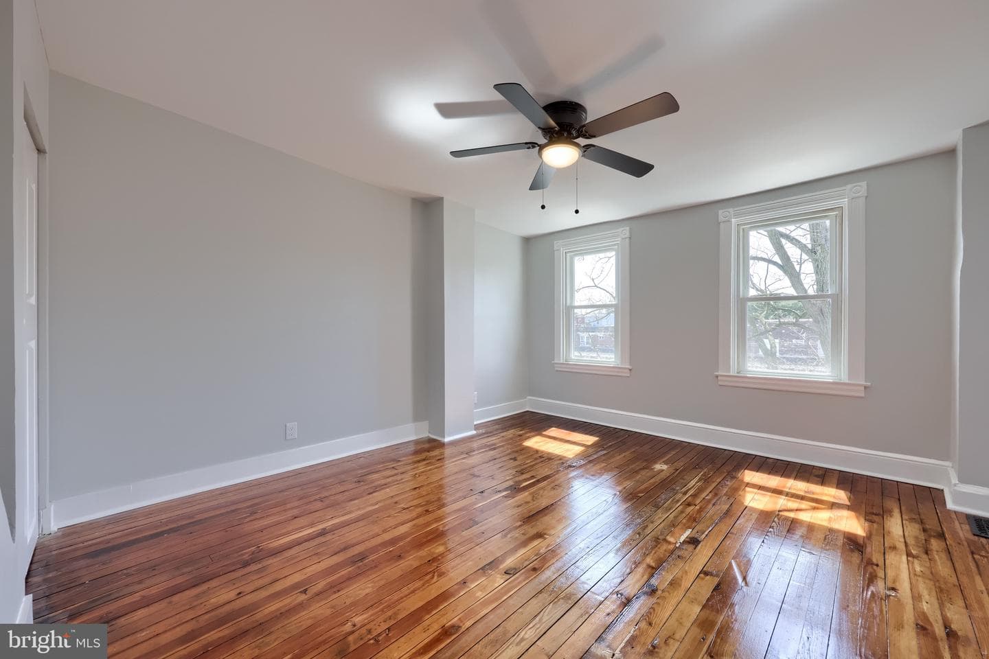 318 E Liberty Street photo 22