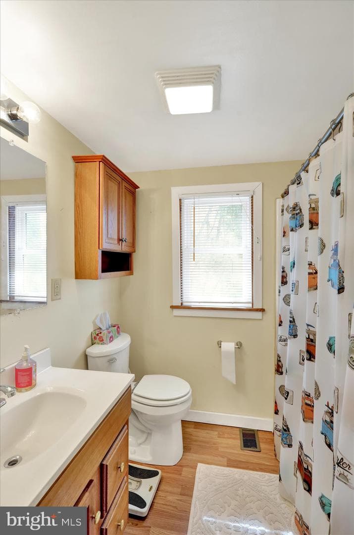 408 Circle Lane photo 18