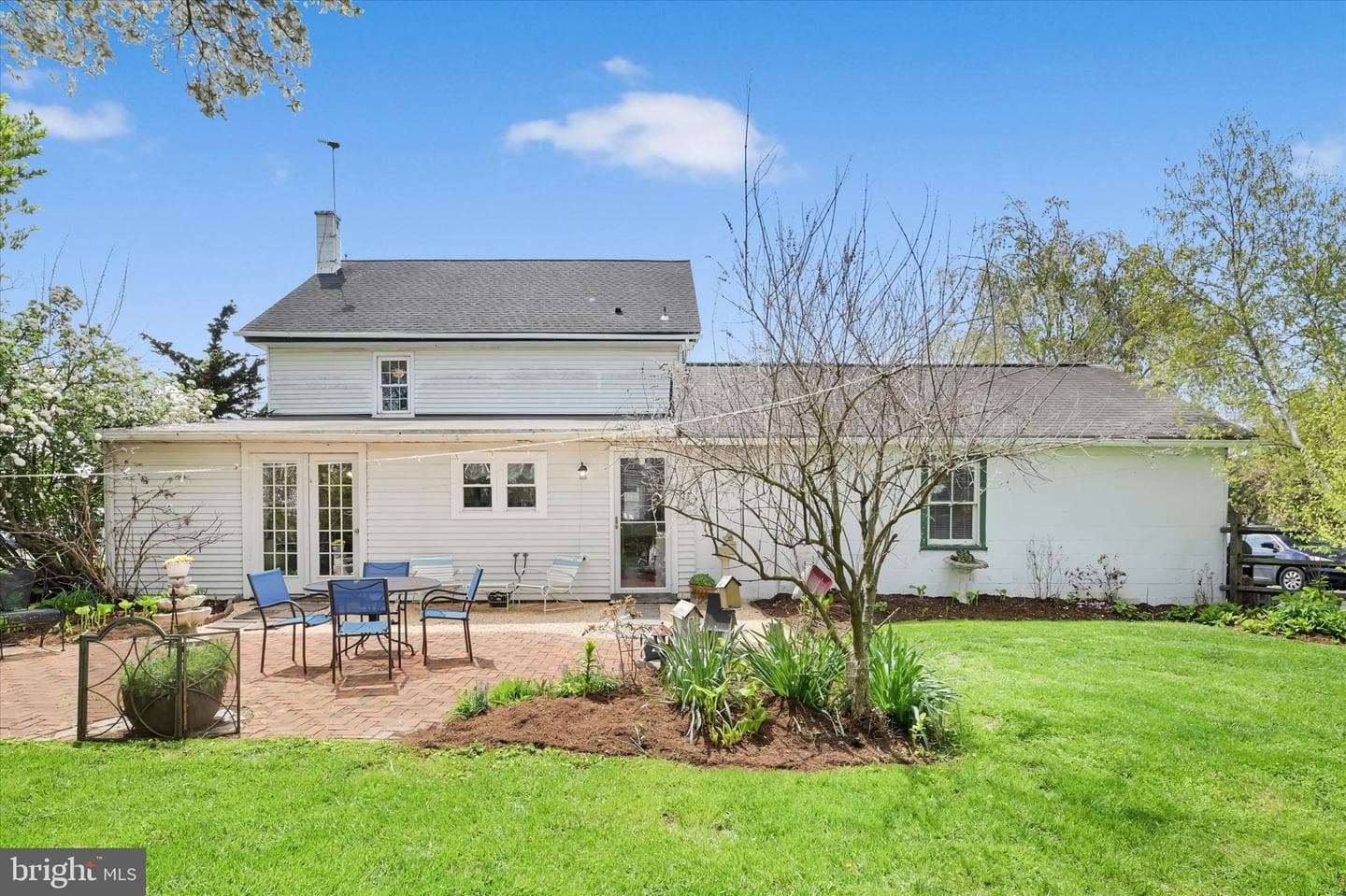 1523 Village Road photo 39