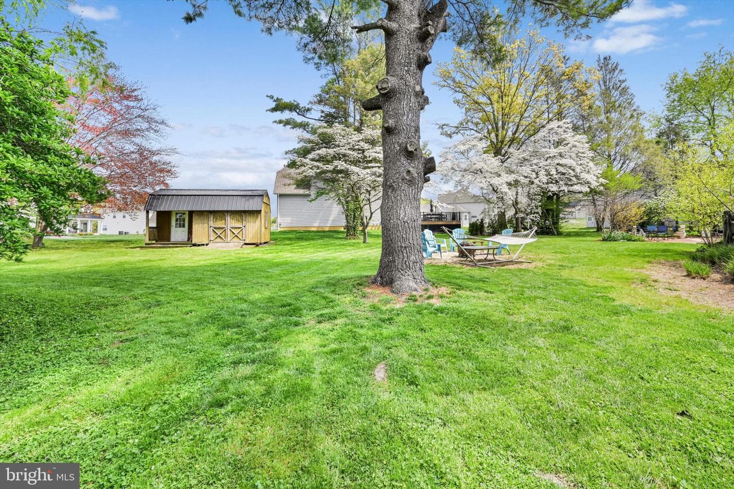 1523 Village Road photo 42