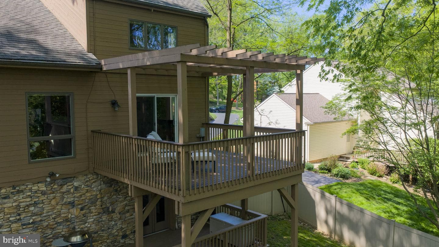 315 Winding Hill Drive photo 76