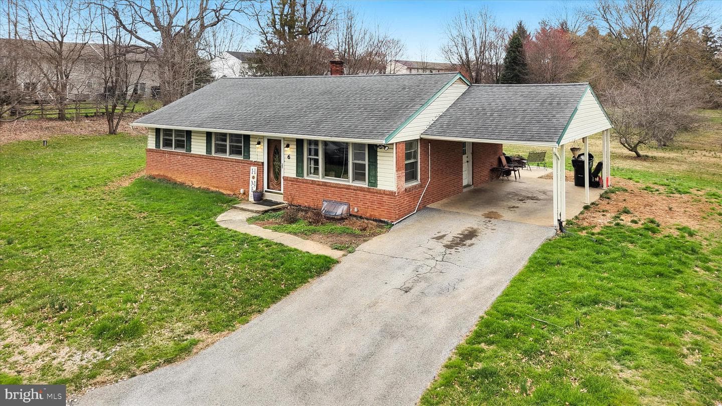 6 Overlook Drive photo 2