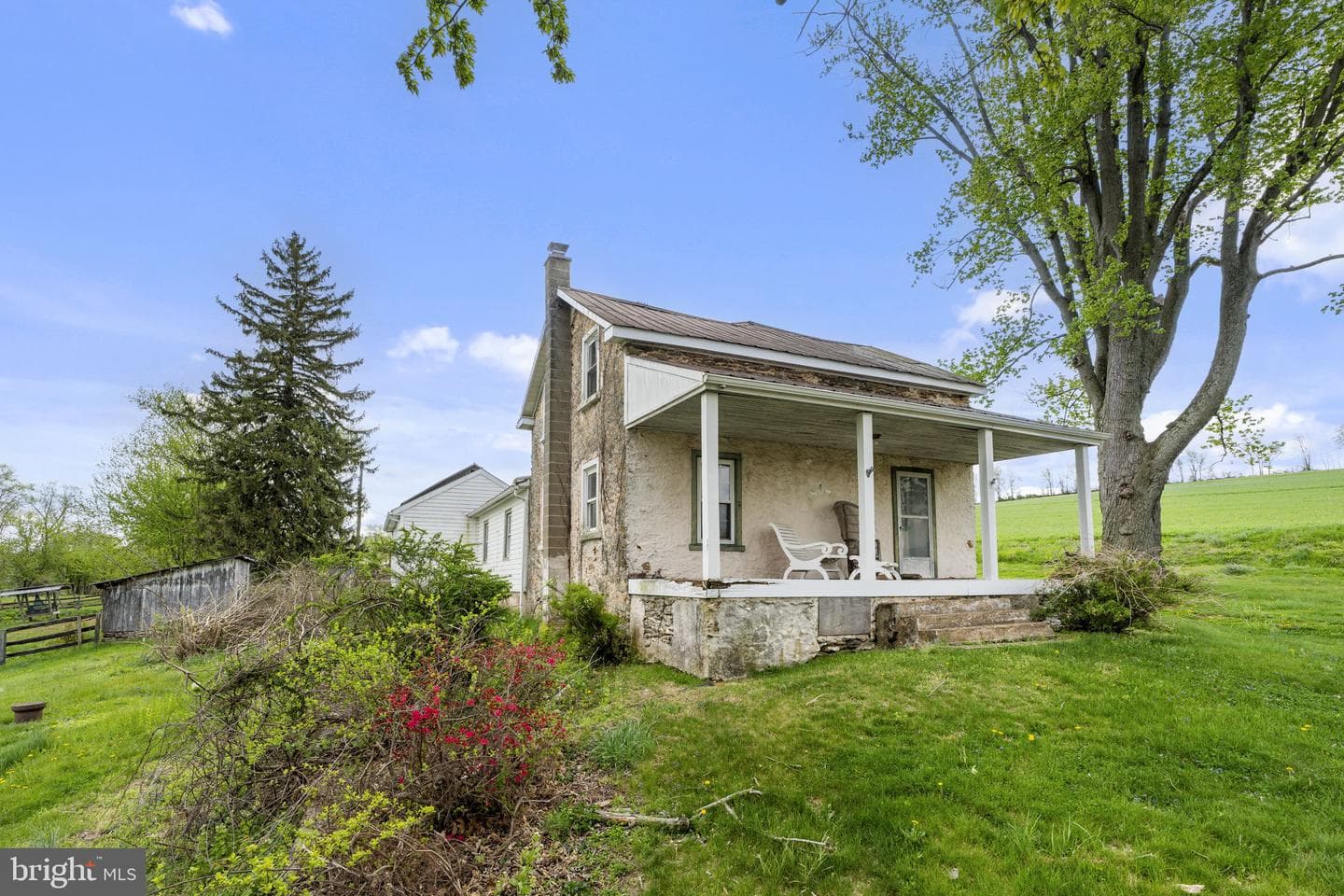 749 Hilldale Road photo 15
