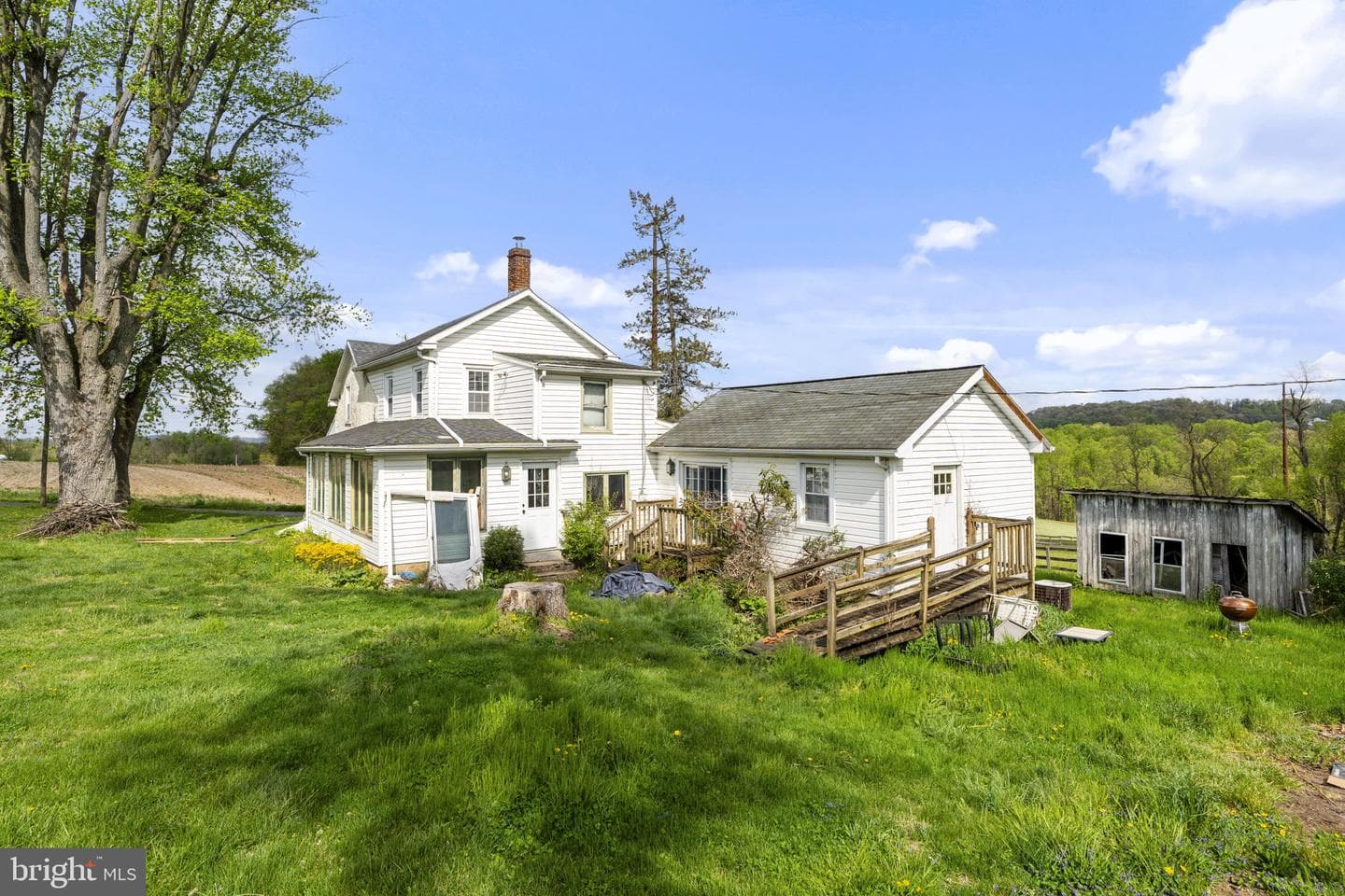 749 Hilldale Road photo 17