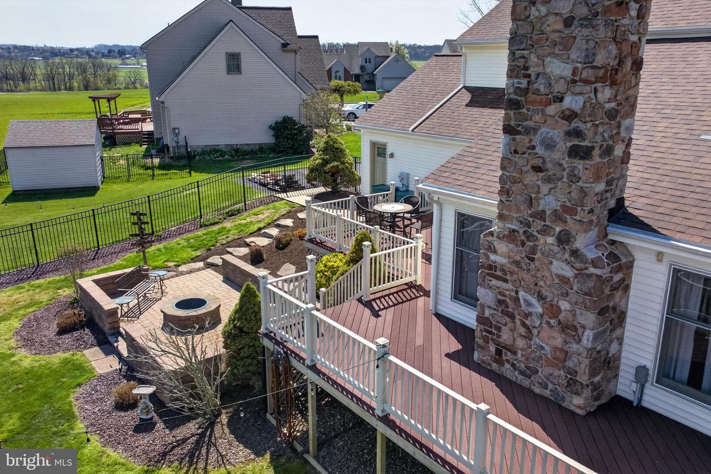 205 Cambridge Drive photo 58