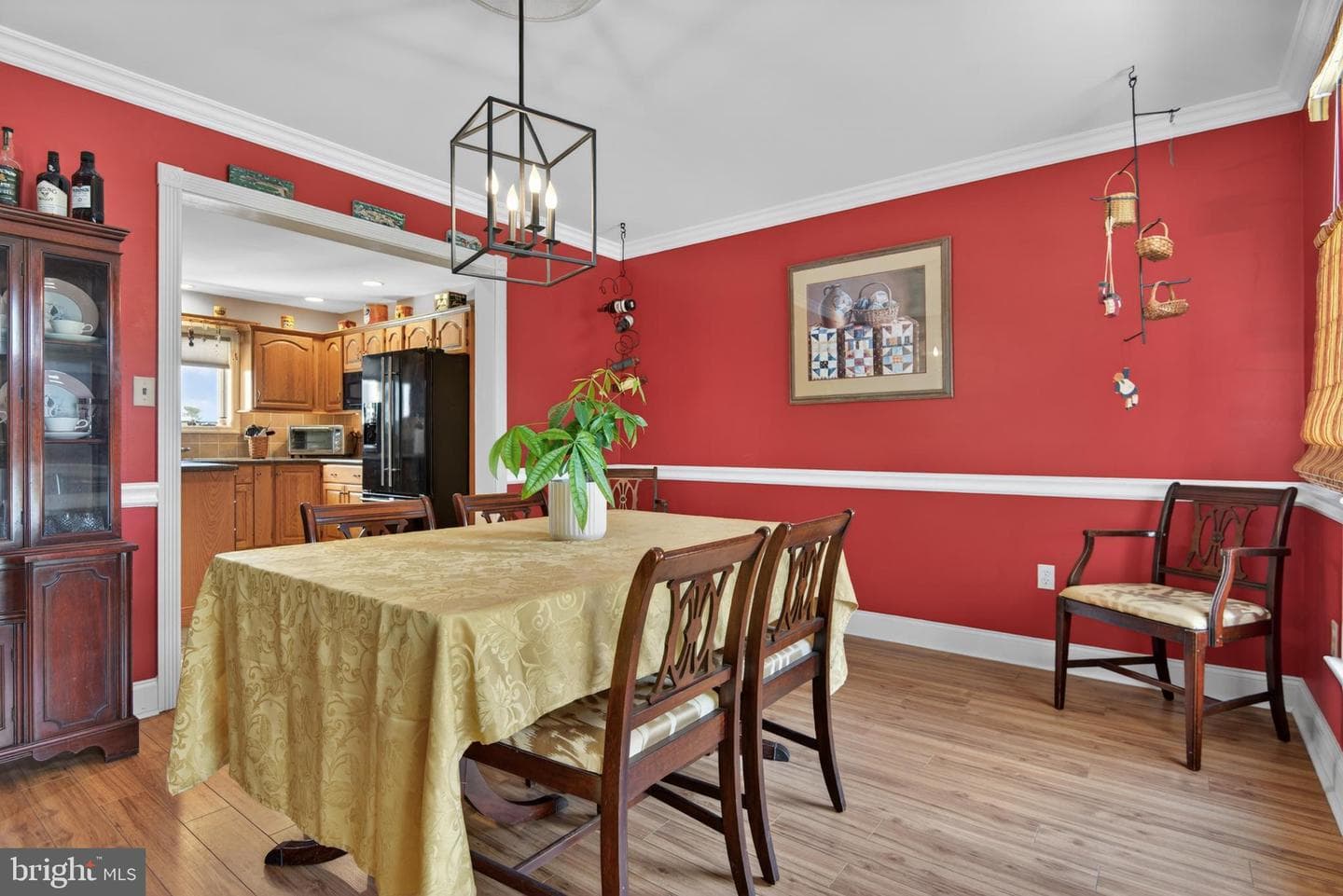 205 Cambridge Drive photo 9