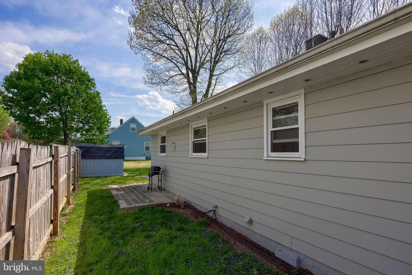 201 Frances Avenue photo 22