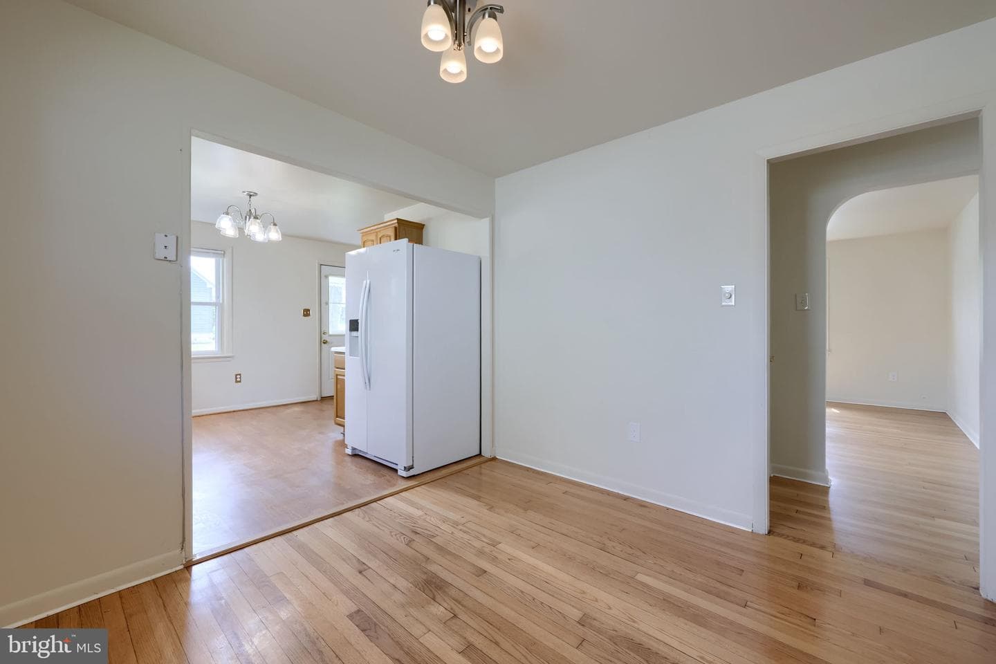 201 Frances Avenue photo 34