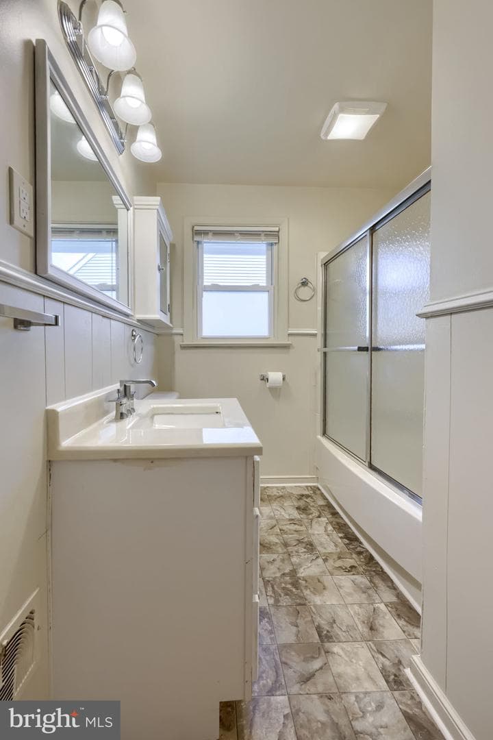 201 Frances Avenue photo 35