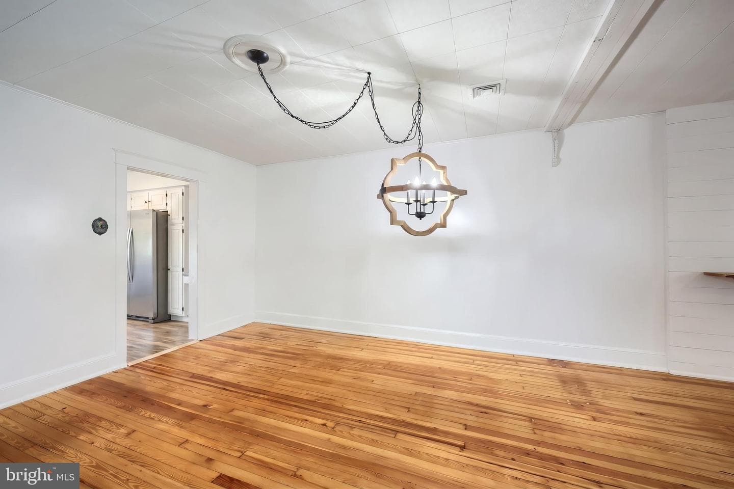 1057 Locust Street photo 16