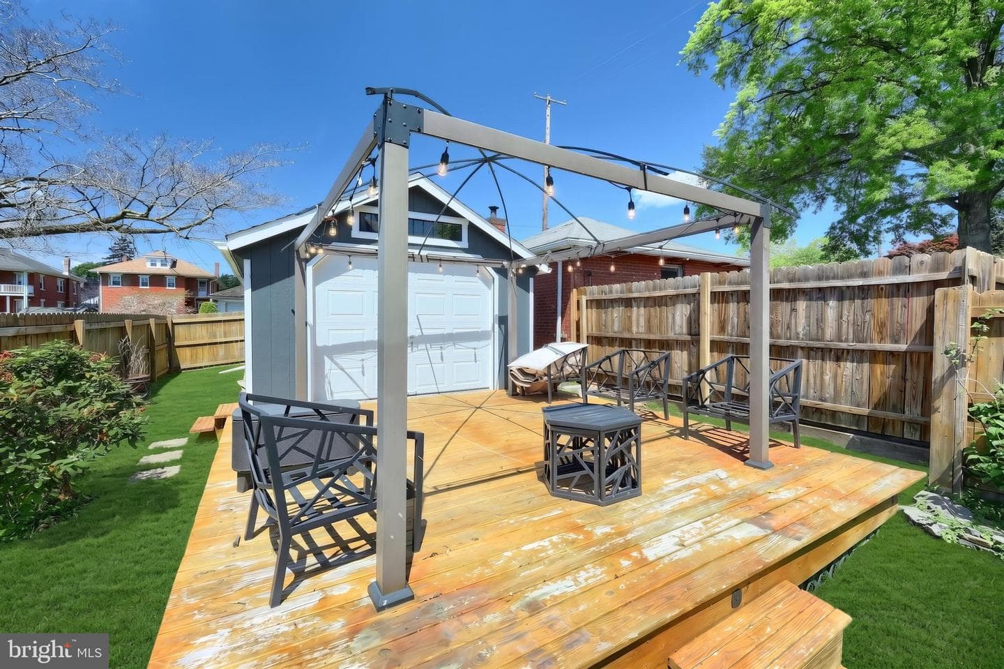 1057 Locust Street photo 9