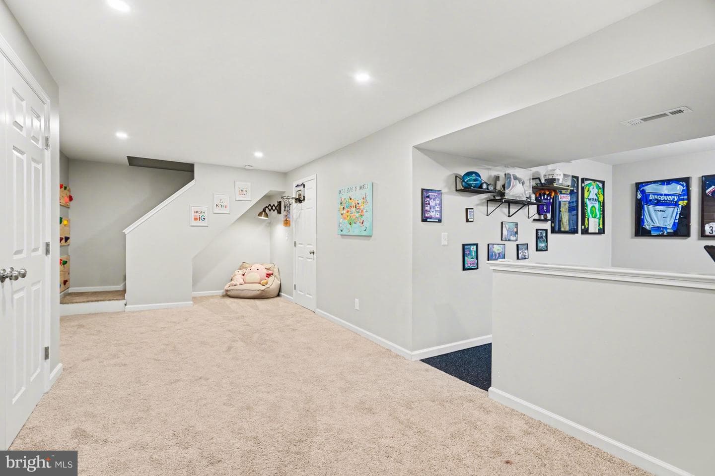 41 Hemlock Lane photo 25