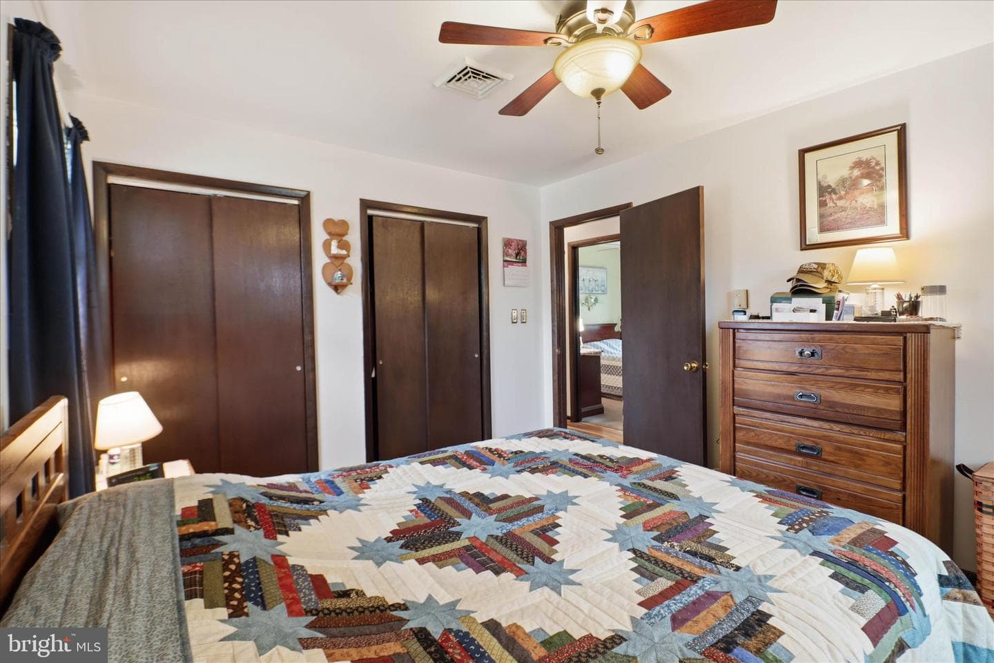 325 N Colebrook Road photo 24