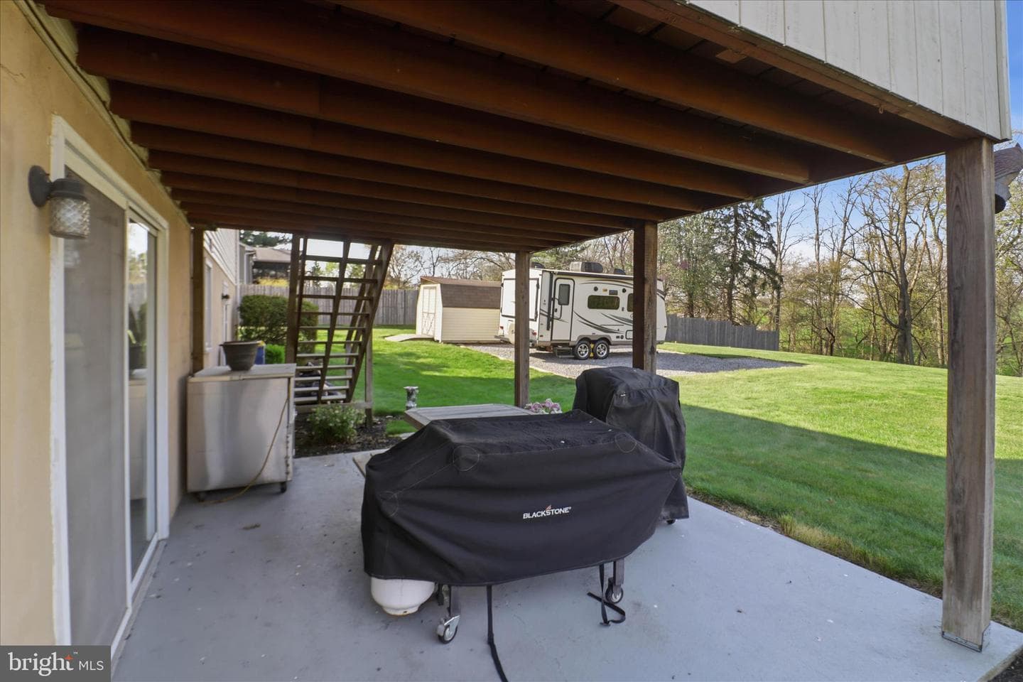 325 N Colebrook Road photo 49
