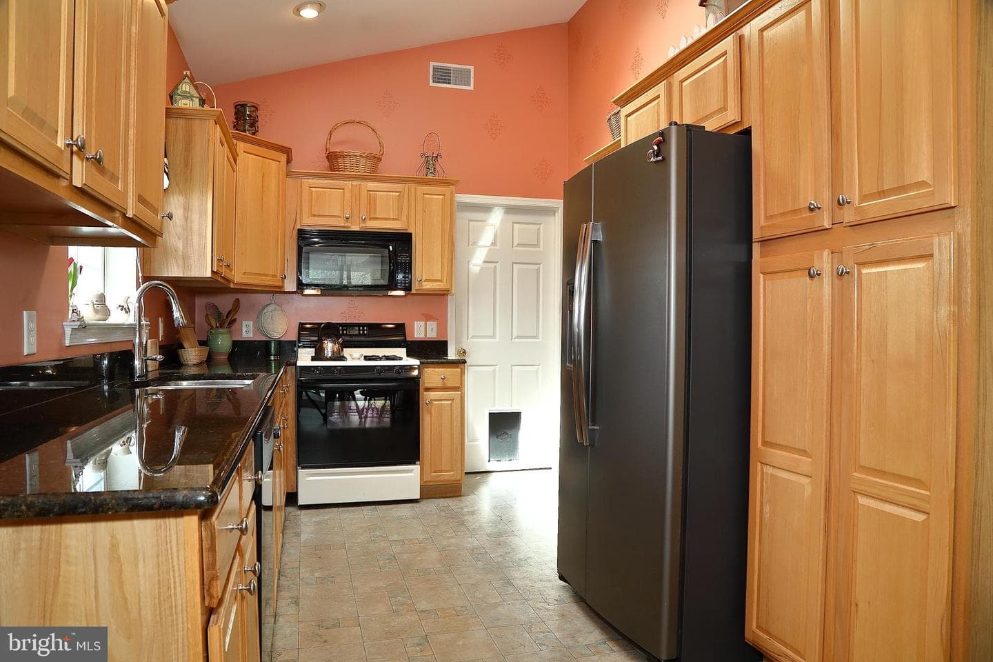 534 Blossom Trail photo 17