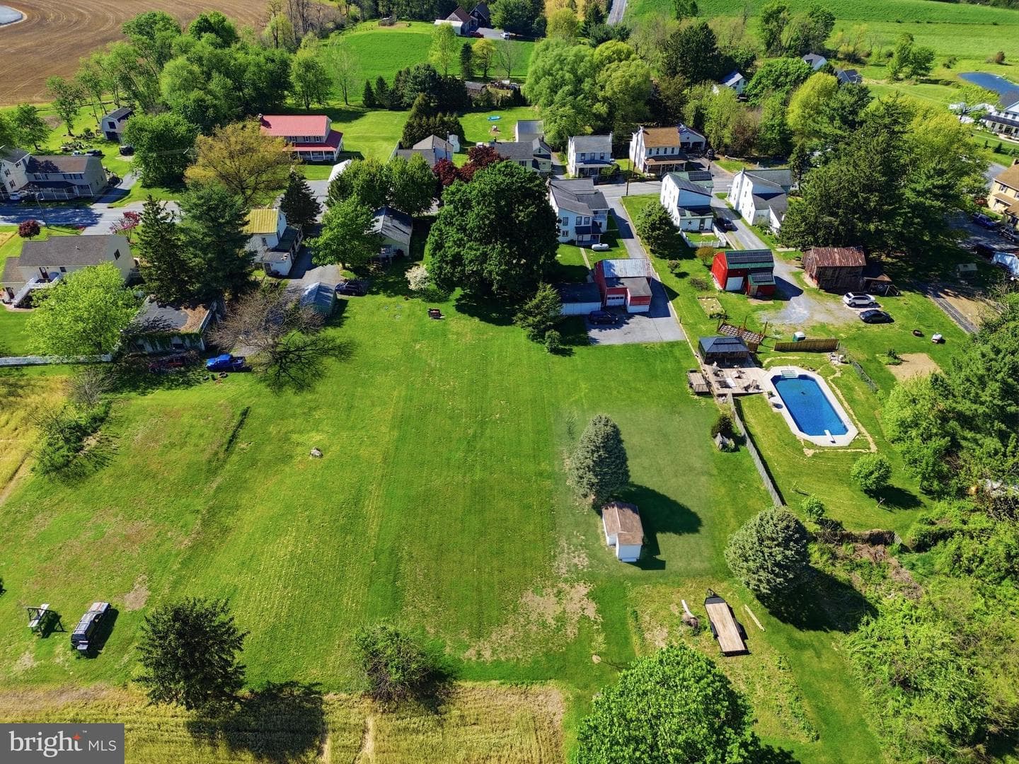 2152 Cloverleaf Road photo 38