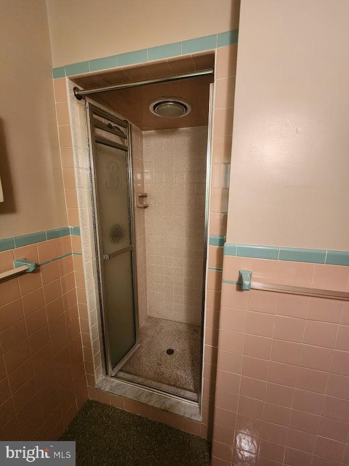 1736 Heritage Avenue photo 41