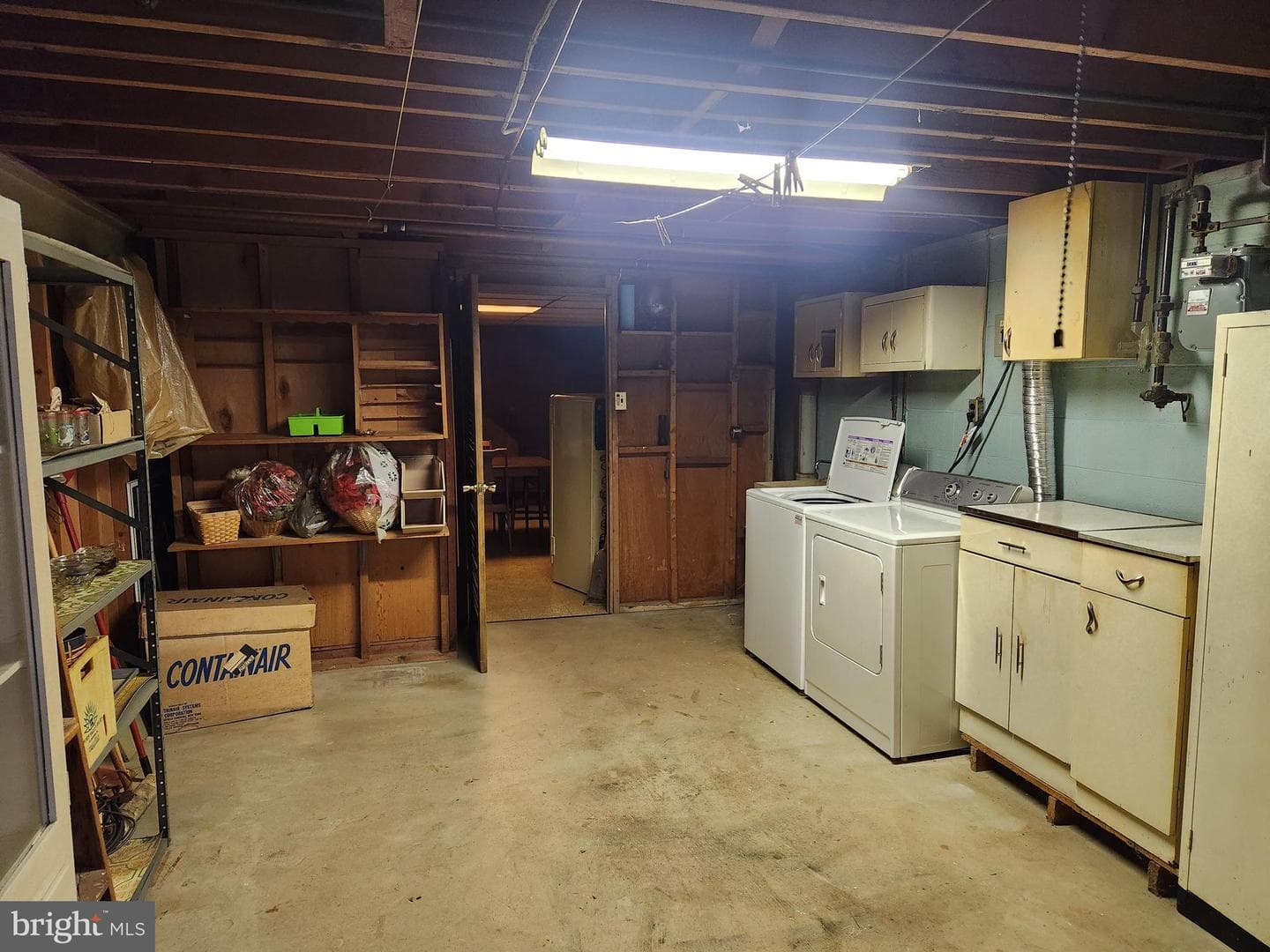 1736 Heritage Avenue photo 48