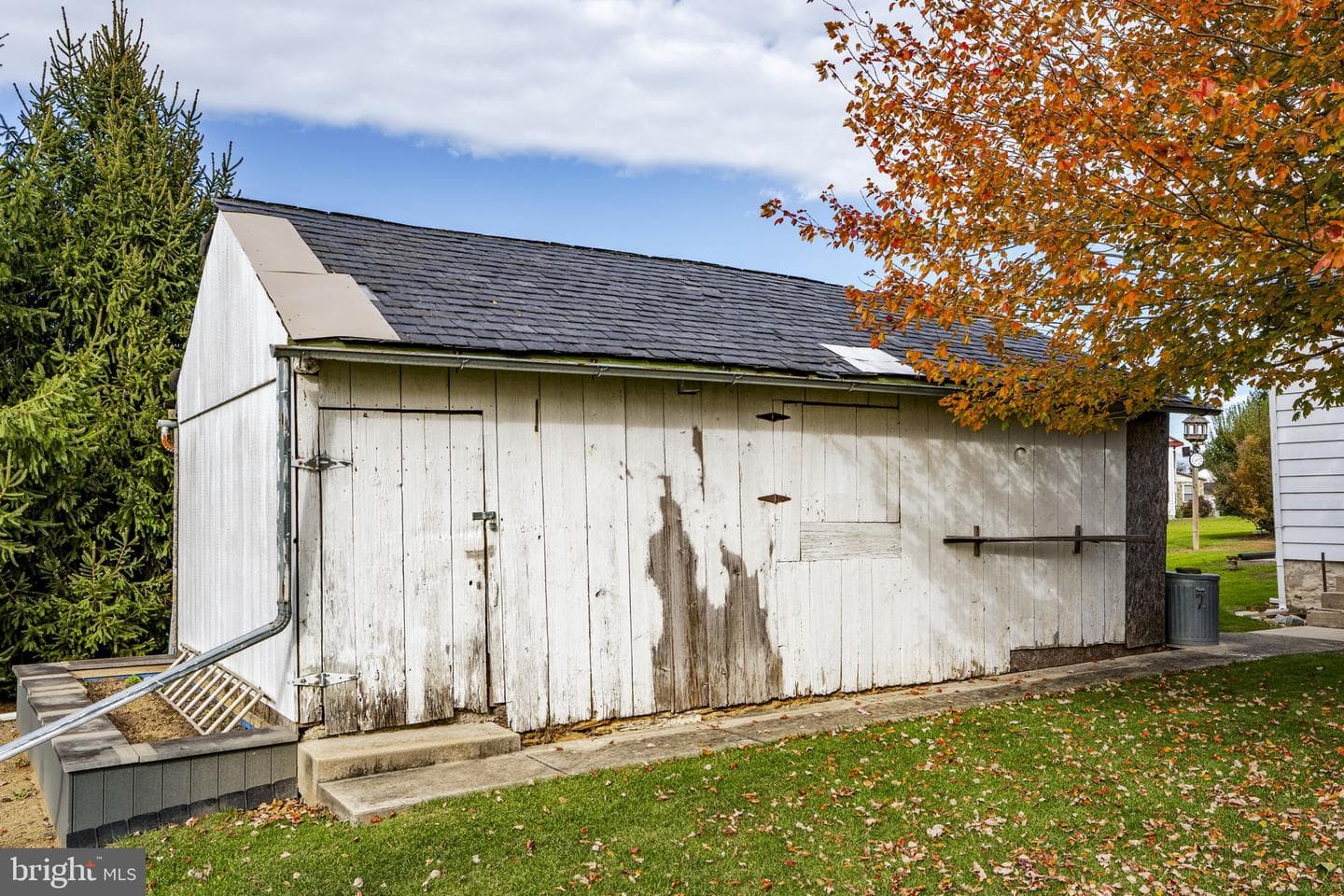 1125 Slate Hill photo 25