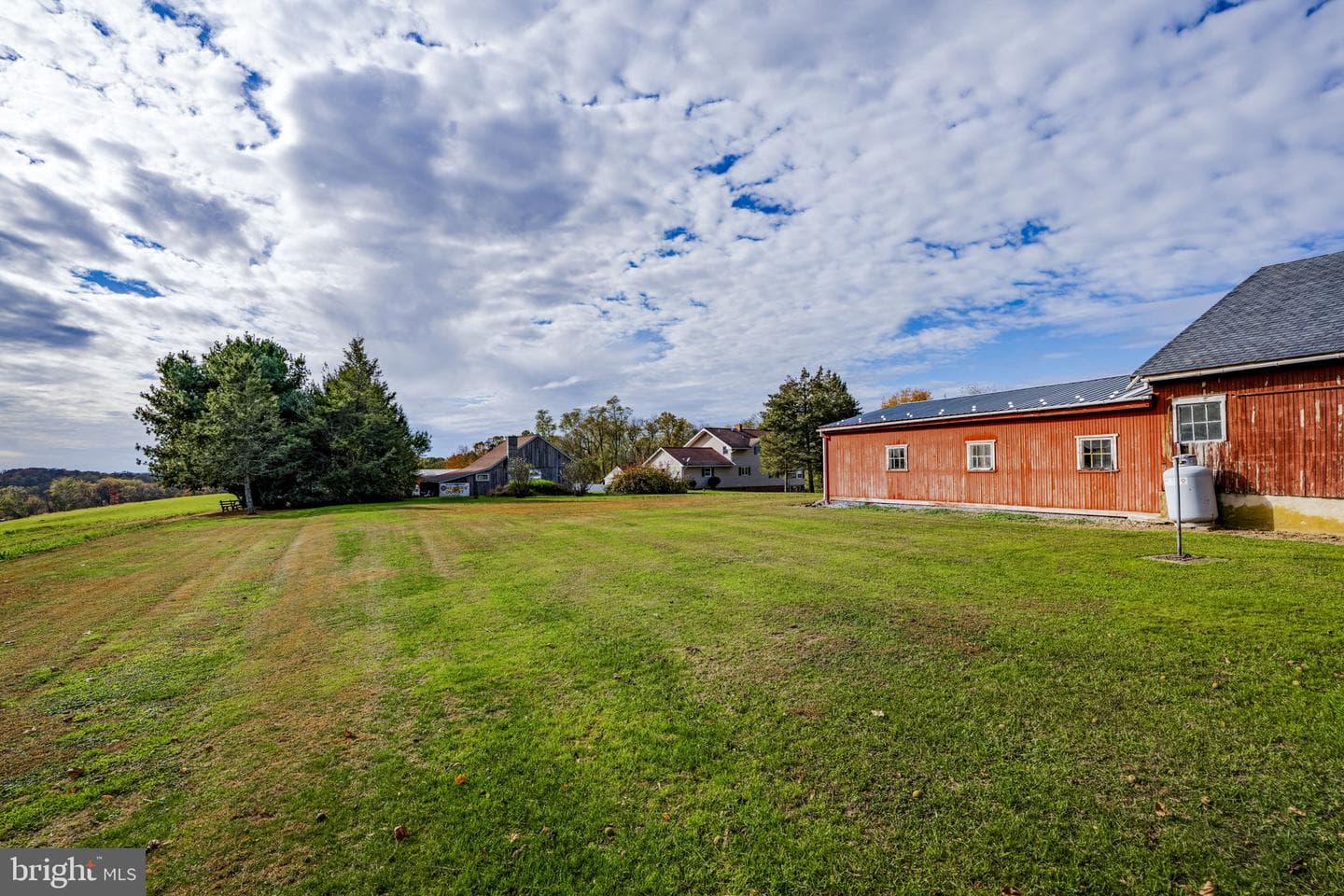 1125 Slate Hill photo 31