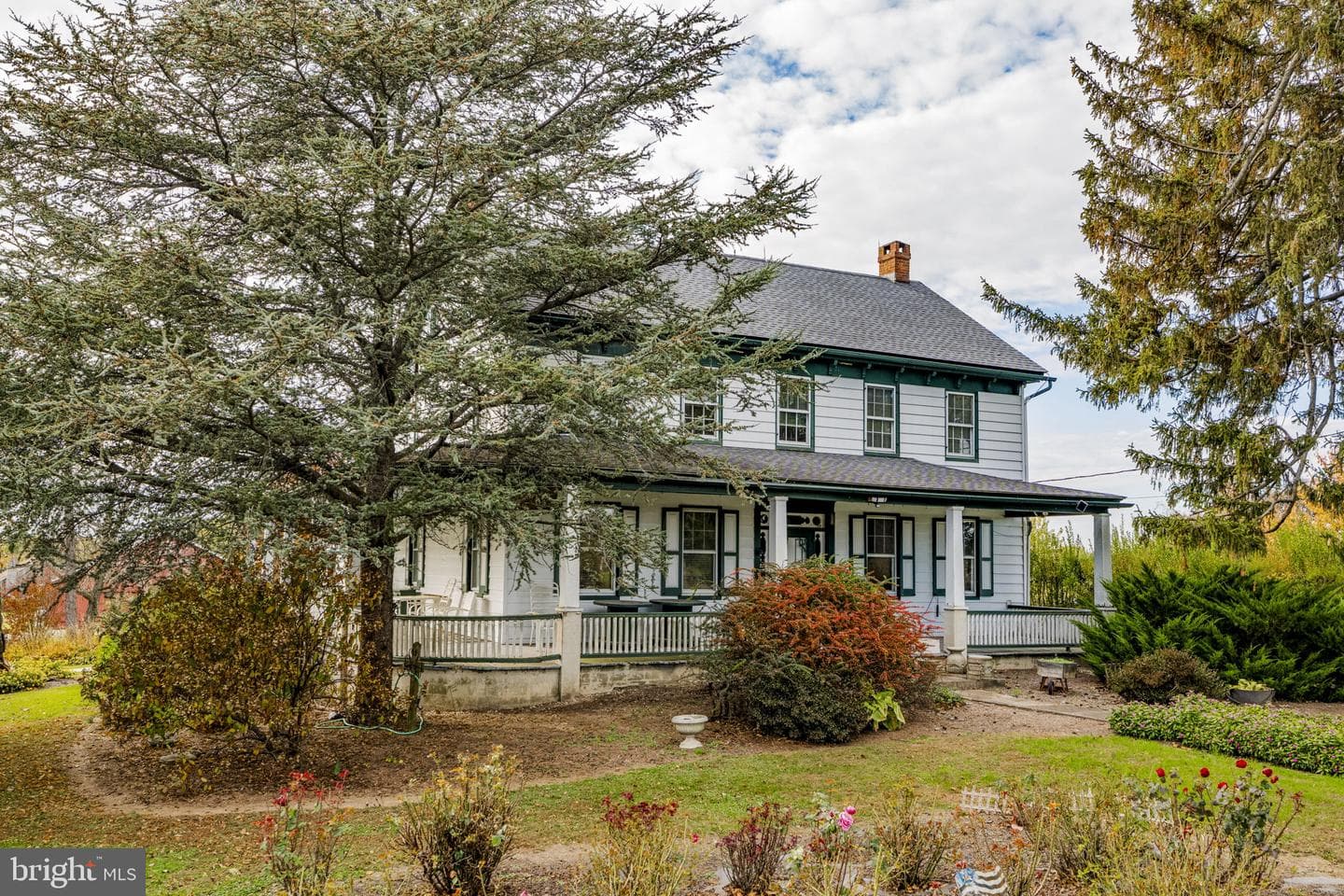 1125 Slate Hill photo 4