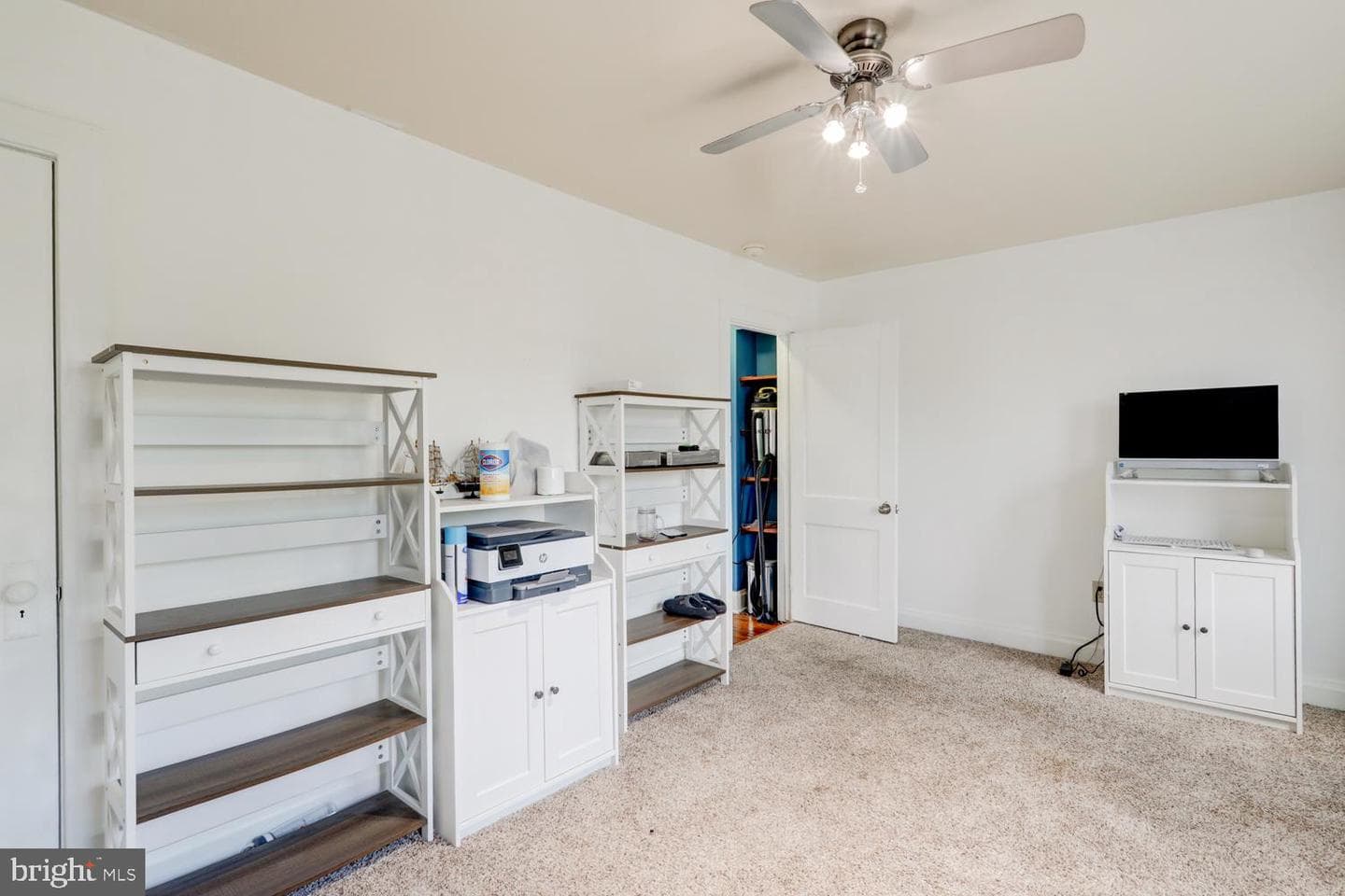 119 E Ross Street photo 21