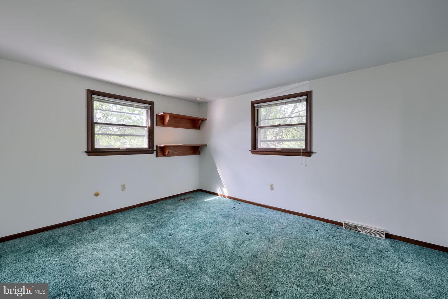 2154 Coventry Road photo 27