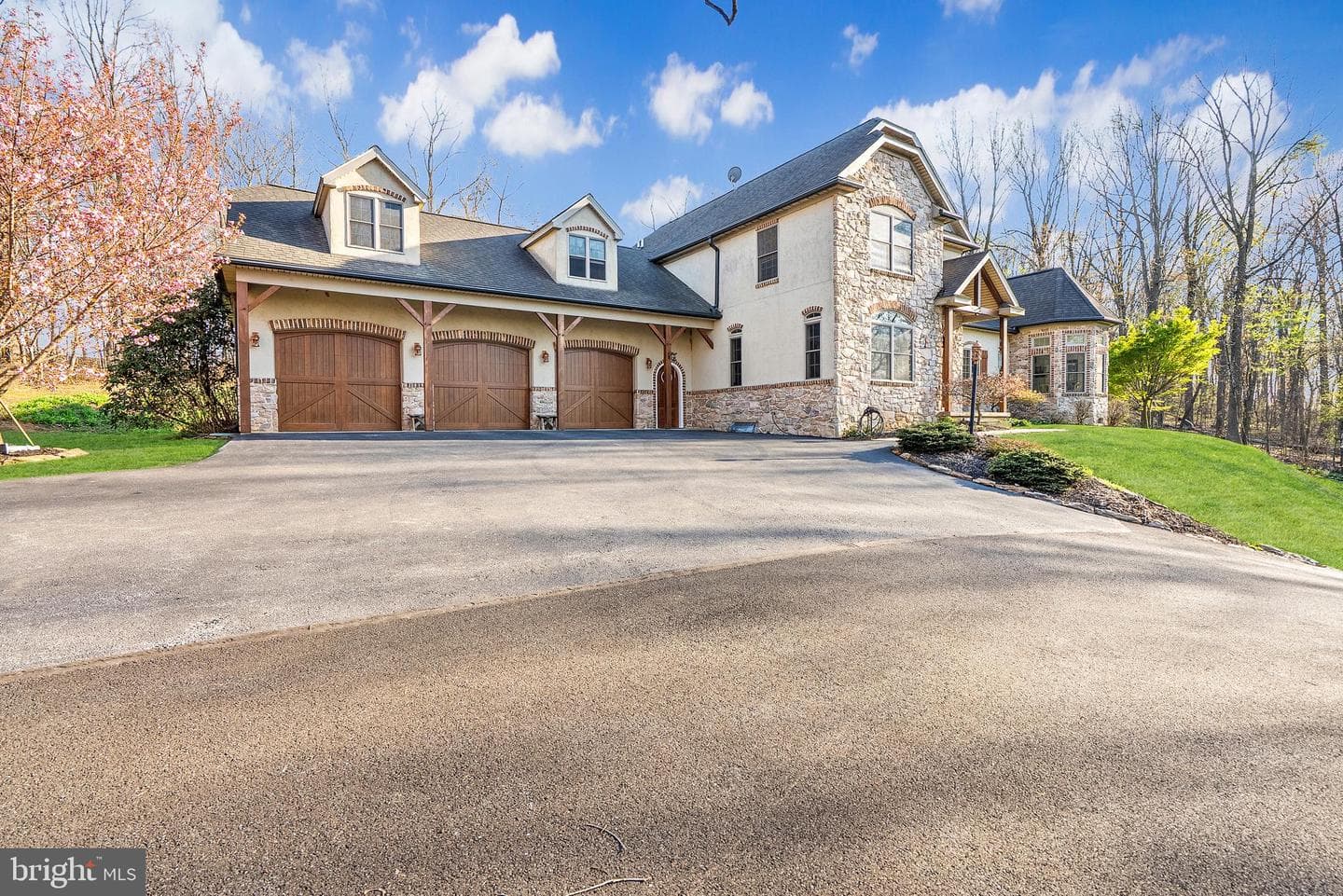 97 Wilson Road photo 48