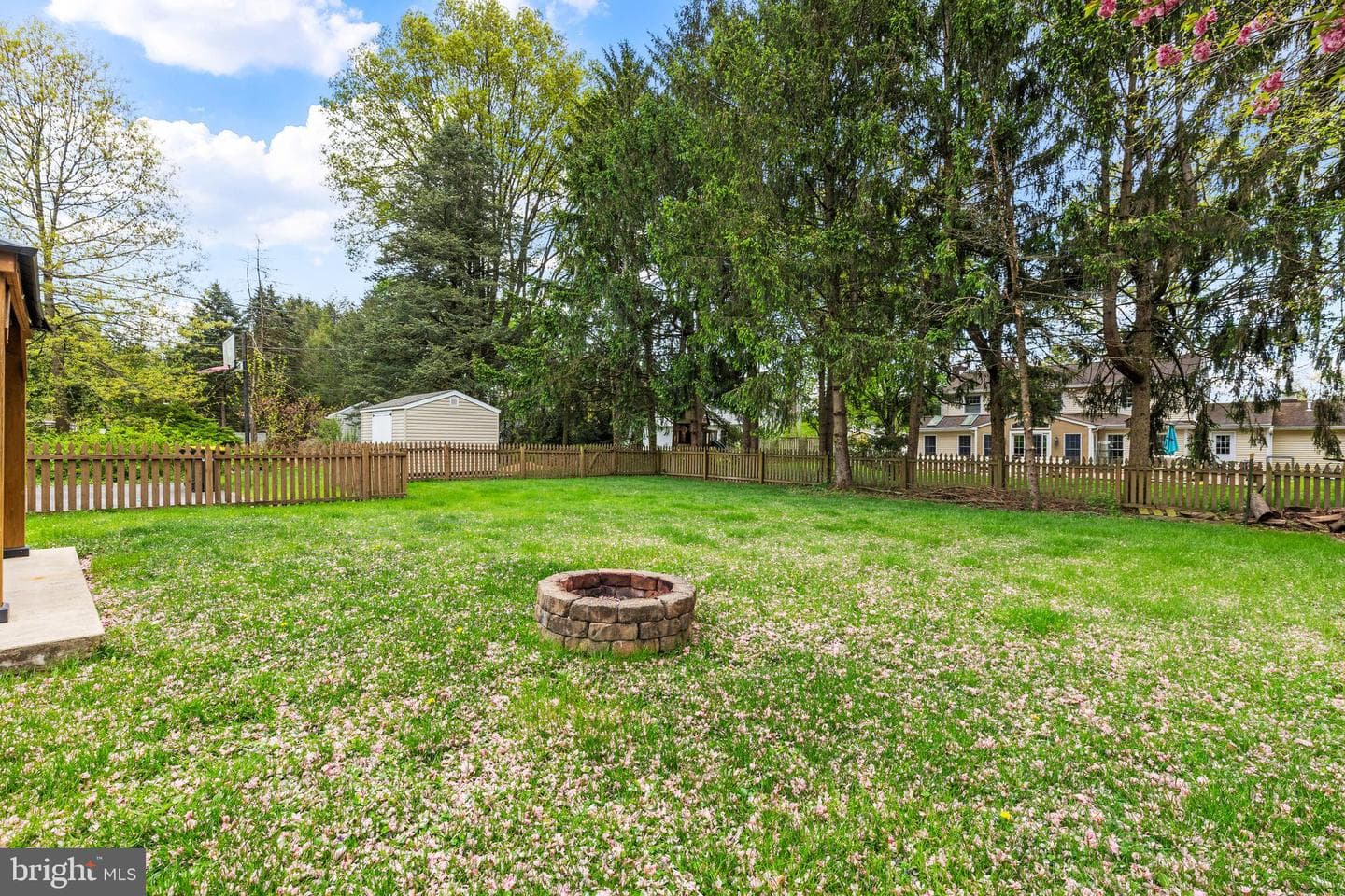 2604 Beechwood Road photo 41
