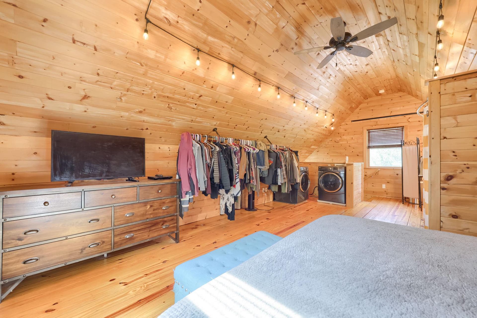 2225 Lake Drive photo 29