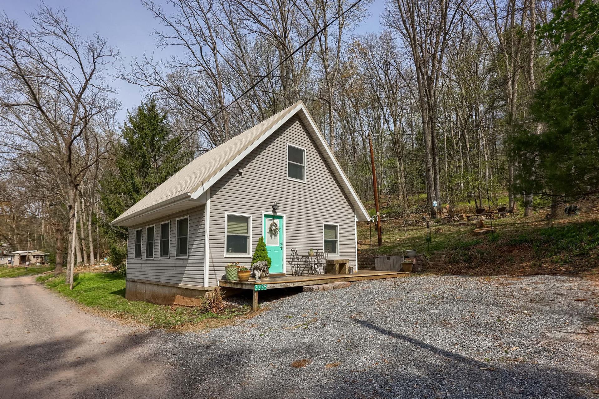 2225 Lake Drive photo 4