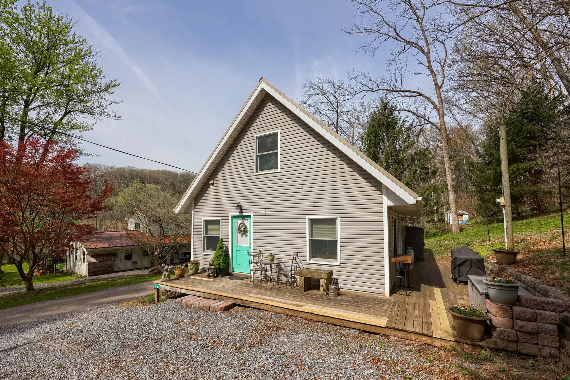 2225 Lake Drive photo 6