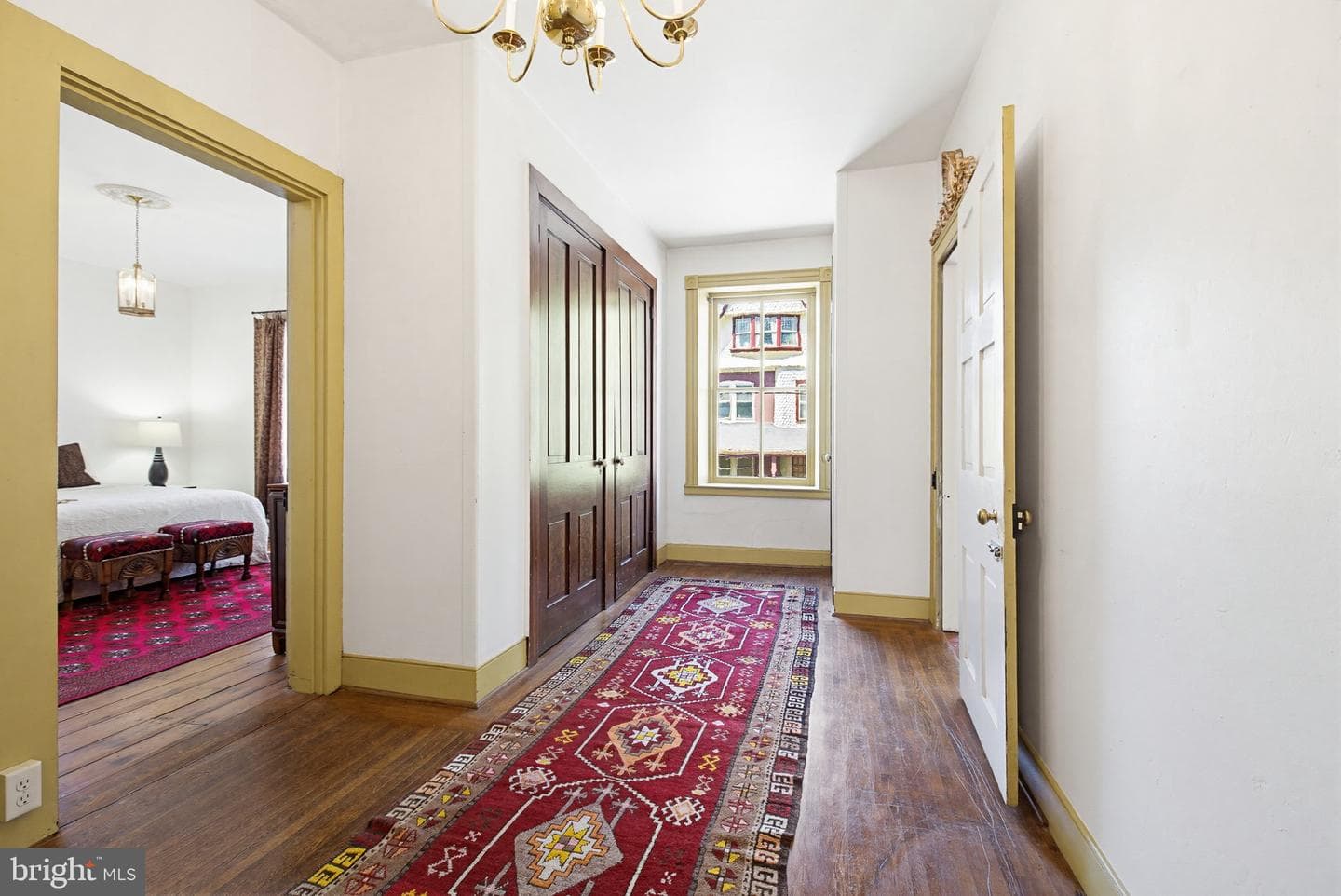 225 W Market Street photo 31