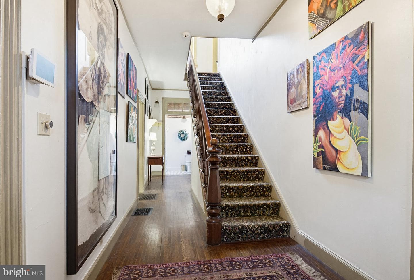 225 W Market Street photo 6
