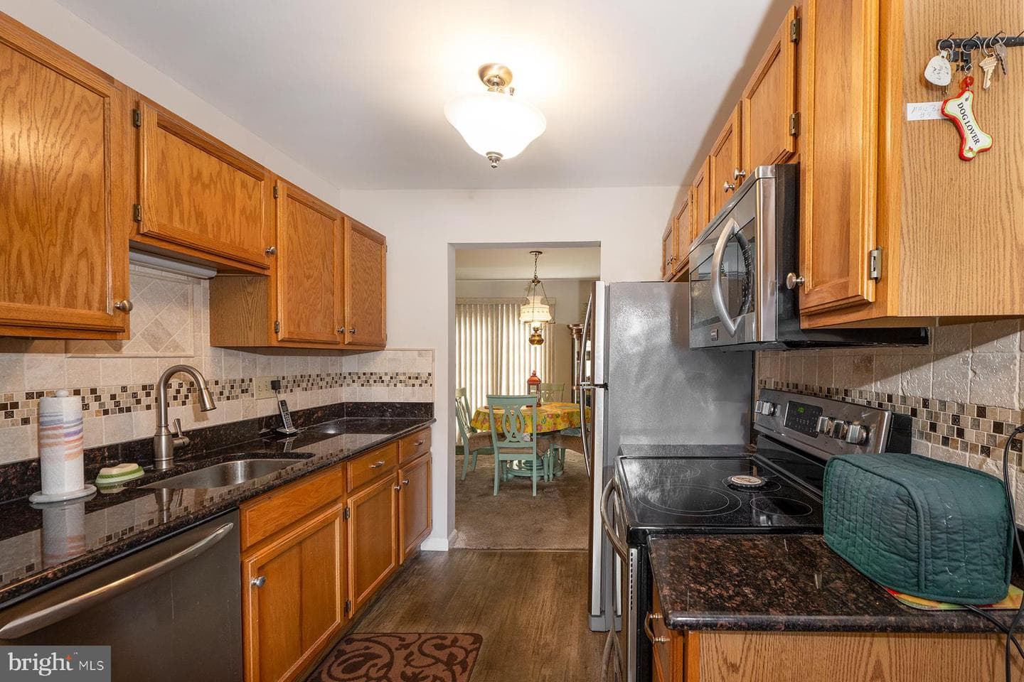 1743 Betz Farm photo 2