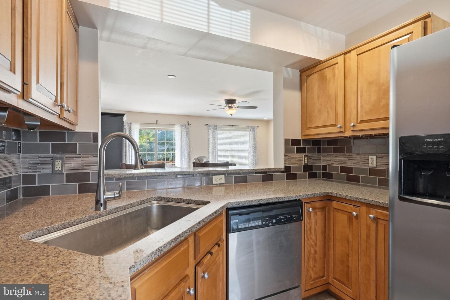 1206 Cobblestone Lane photo 17