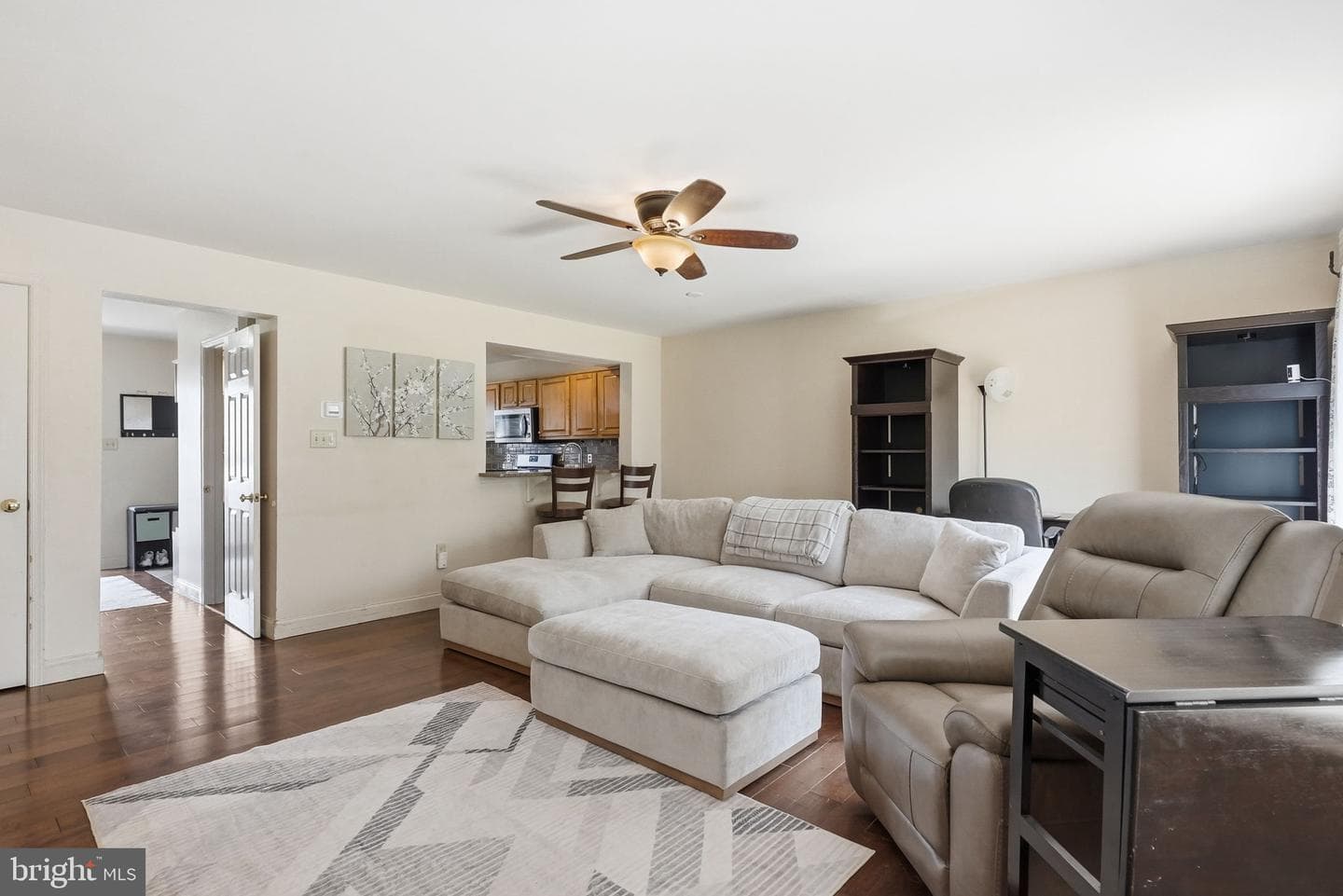 1206 Cobblestone Lane photo 21