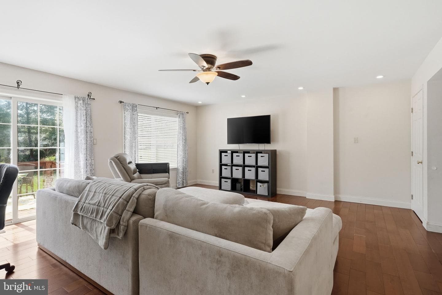 1206 Cobblestone Lane photo 26