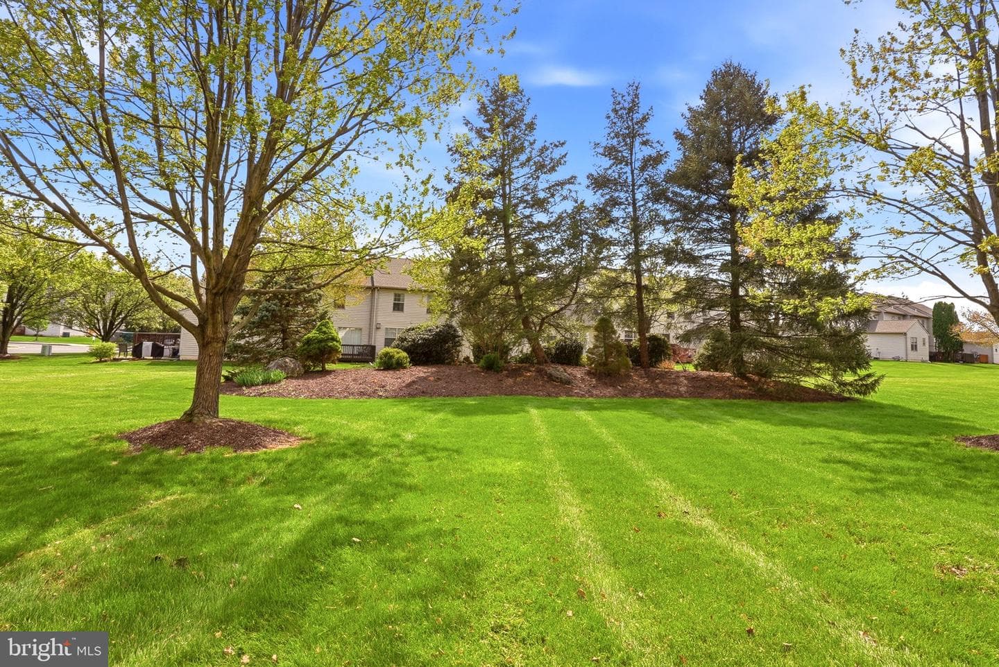 1206 Cobblestone Lane photo 8