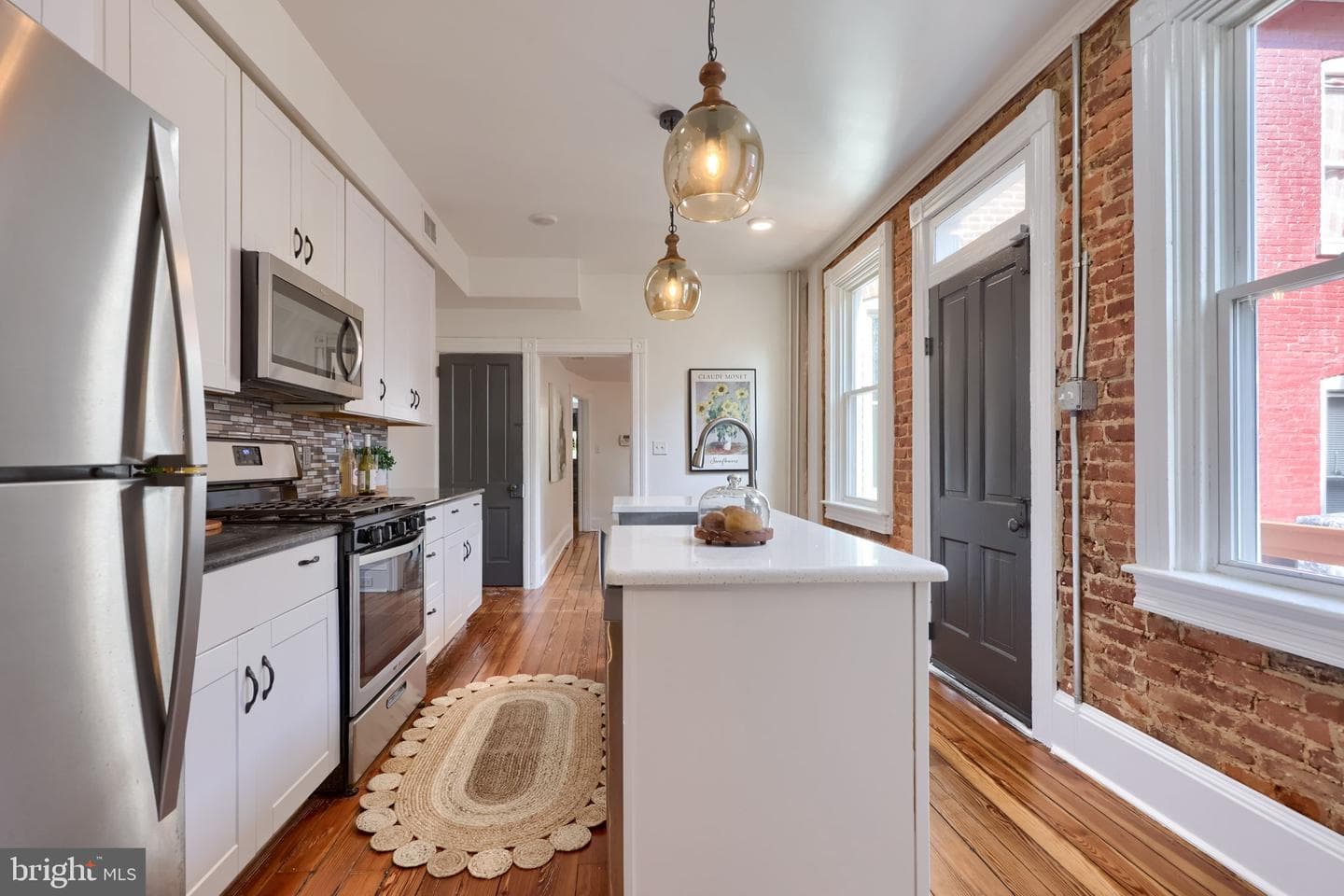 120 S Ann Street photo 19
