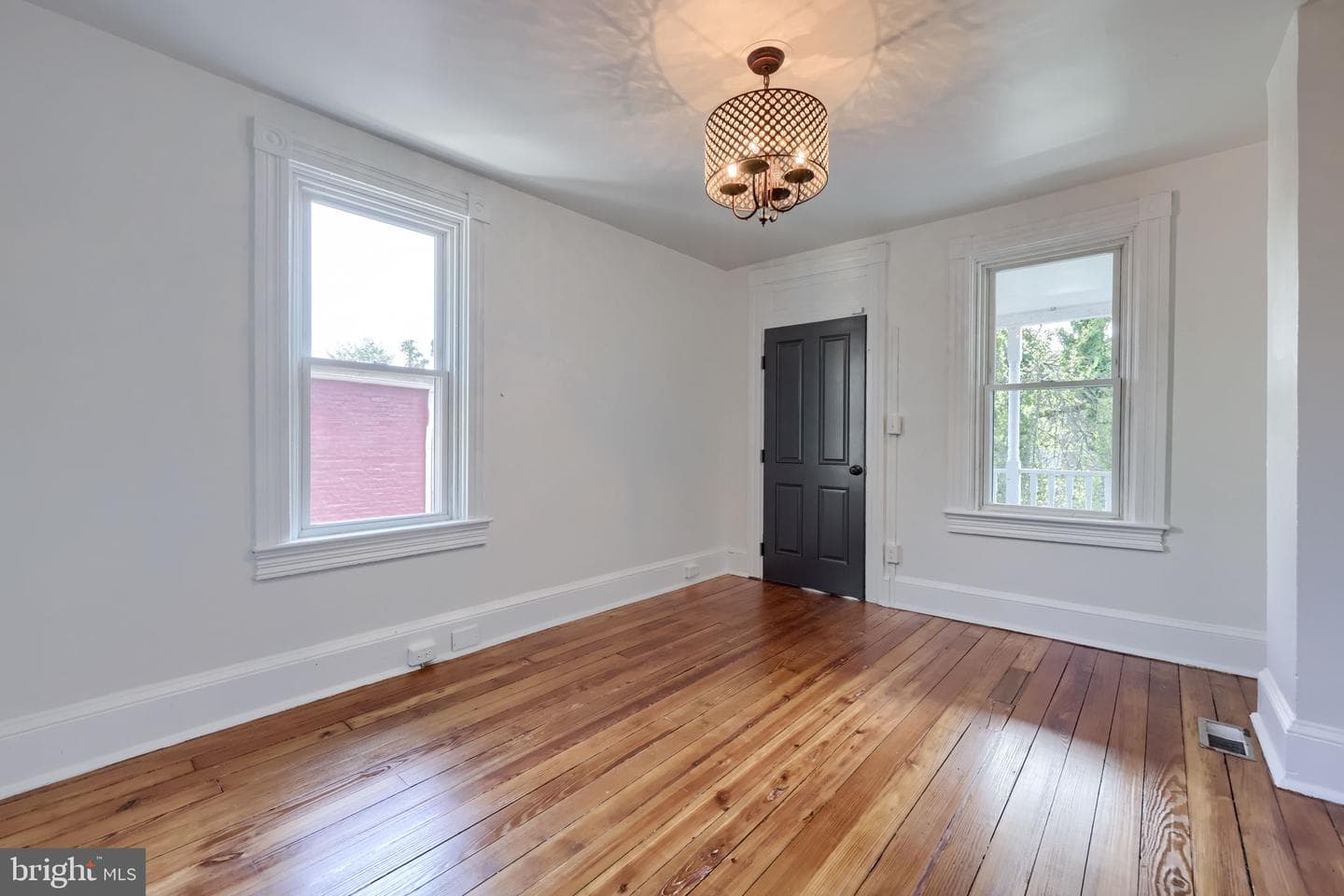120 S Ann Street photo 34