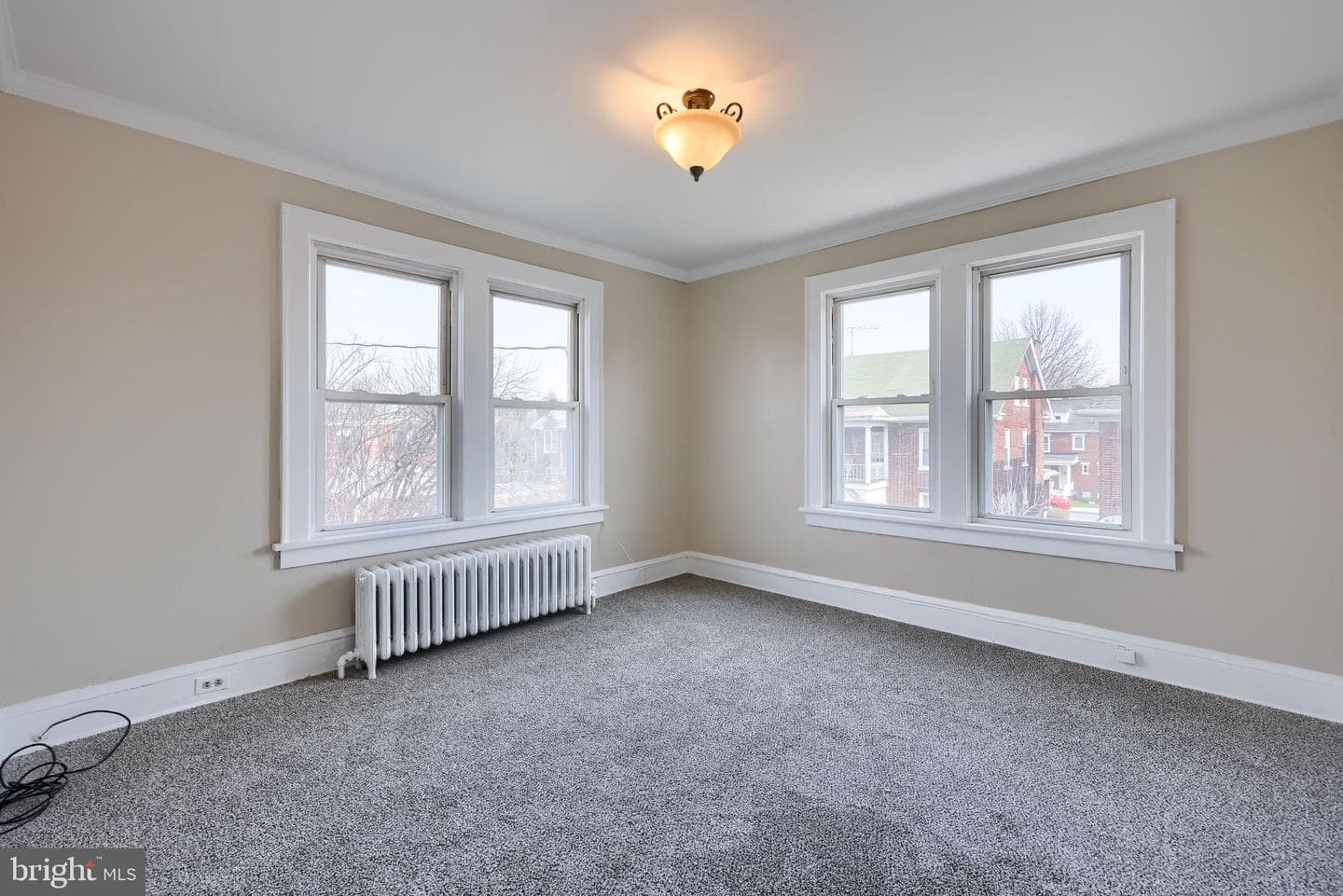 561 Burrowes Avenue photo 23
